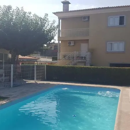 Casa Da Magnolia- Excelente Para Familias Nogueira do Cravo (Coimbra)